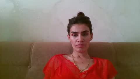 lucydoorbell online show from November 2, 2025, 10:17 am