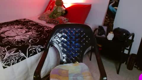 Lucya Fernanda  online show from September 26, 2025, 5:11 am