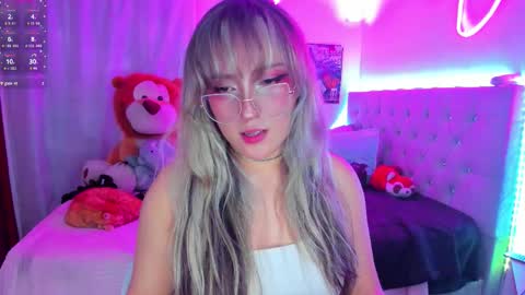 Lucy online show from September 23, 2025, 4:59 am