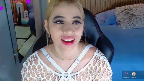 L U C Y  online show from October 30, 2025, 12:28 pm