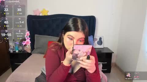 Lucy Petit online show from September 15, 2025, 12:49 pm