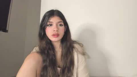 lucyportman online show from July 20, 2026, 7:44 am