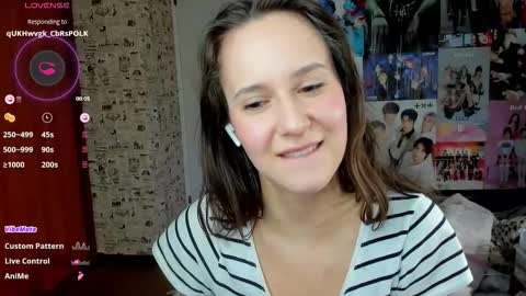 Lucy Rose online show from October 22, 2025, 5:24 pm