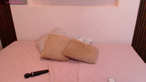Snapshot of lucystar3 chatting on September 26, 2025, 12:31 pm lucystar3 online show from September 26, 2025, 12:31 pm