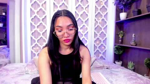 Lucy Liiu online show from January 31, 2025, 1:11 am