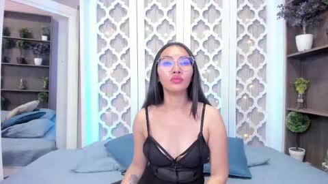 Lucy Liiu online show from March 7, 2025, 12:15 am