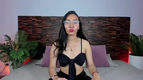 Snapshot of lucyy_liiu chatting on March 30, 2026, 8:32 pm Lucy Liiu online show from March 30, 2026, 8:32 pm