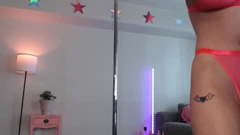 Lucy online show from November 2, 2025, 9:39 pm