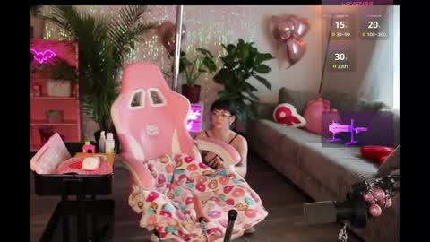 Lucy online show from April 12, 2026, 10:04 pm