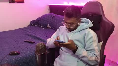 Snapshot of lufehott chatting on January 2, 2025, 6:07 am lufehott online show from January 2, 2025, 6:07 am