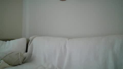 Snapshot of luh698171 chatting on March 2, 2026, 8:04 pm Luxious online show from March 2, 2026, 8:04 pm