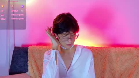 Snapshot of lui_x_dust chatting on March 1, 2026, 1:51 am Lui online show from March 1, 2026, 1:51 am