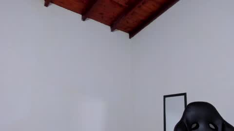 Luigi Vitale online show from May 17, 2026, 1:03 am