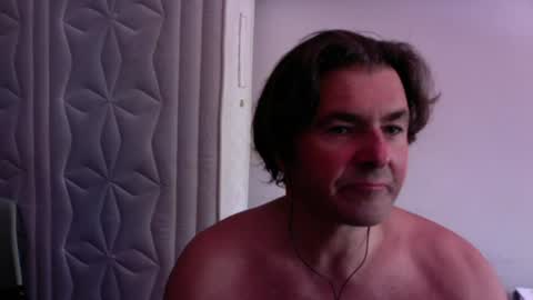 LUIGIJOHN online show from July 19, 2026, 12:09 pm
