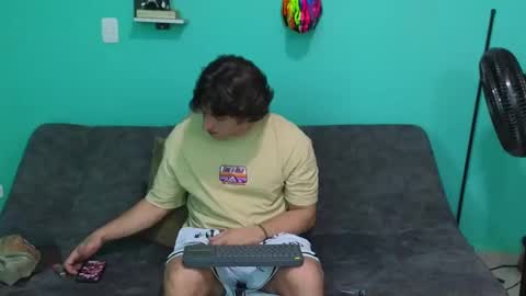 Luigi online show from February 4, 2025, 2:39 am