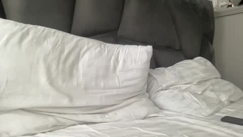 Snapshot of luis_7777 chatting on September 9, 2025, 10:48 am Luis online show from September 9, 2025, 10:48 am