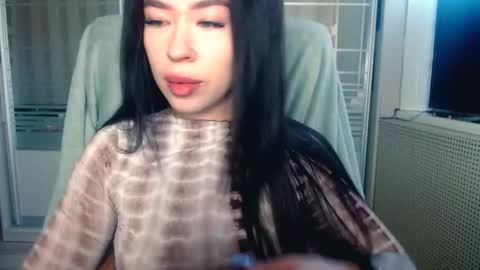 luisa lovedom online show from October 5, 2025, 8:56 am