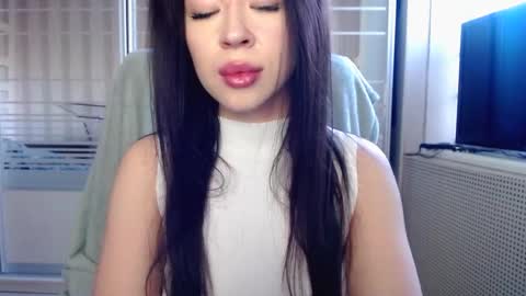 luisa lovedom online show from November 4, 2025, 11:09 am