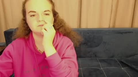 Luisa Rosee online show from February 15, 2025, 9:26 pm