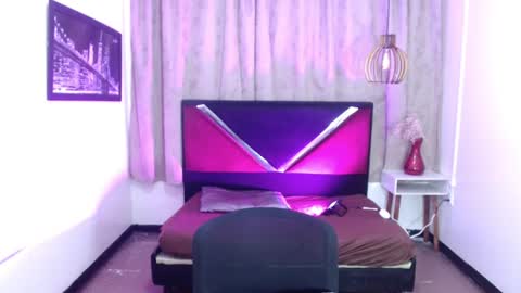 Snapshot of luisa_torres__ chatting on July 15, 2026, 3:23 am luisa_torres__ online show from July 15, 2026, 3:23 am