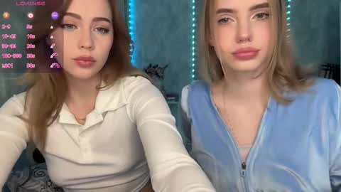 Snapshot of luiza012 chatting on October 15, 2025, 9:31 am Lizzy online show from October 15, 2025, 9:31 am