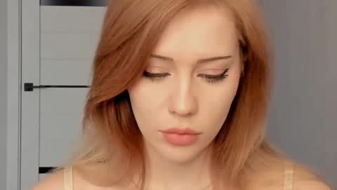 Lizzy online show from January 14, 2026, 9:37 am