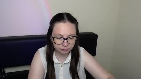 Luiza online show from June 24, 2026, 6:23 am