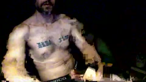 Lu online show from May 16, 2026, 4:09 am