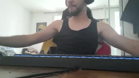 Snapshot of lukasschoetz chatting on June 3, 2026, 9:23 am lukasschoetz online show from June 3, 2026, 9:23 am