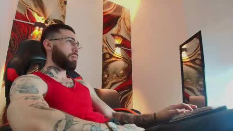 LUKE online show from October 27, 2025, 1:37 pm