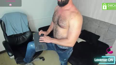 luke diaz7 online show from November 7, 2025, 1:38 am