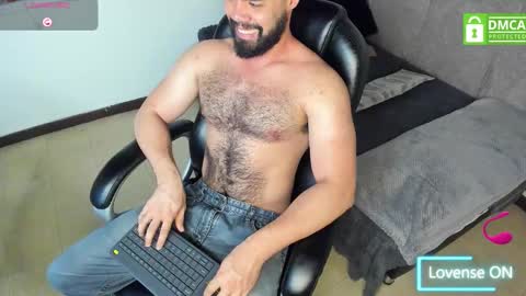 luke diaz7 online show from November 23, 2025, 4:01 am