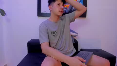 Luke Julien online show from December 1, 2025, 6:07 am