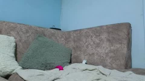 Lucas online show from April 15, 2026, 4:30 am