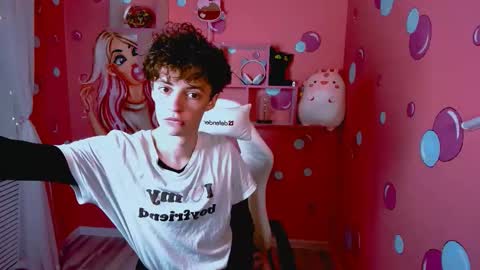 Luke online show from December 4, 2025, 10:57 am