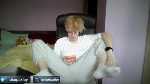 Snapshot of lukepaxley chatting on July 14, 2026, 6:24 pm Luke Paxley online show from July 14, 2026, 6:24 pm