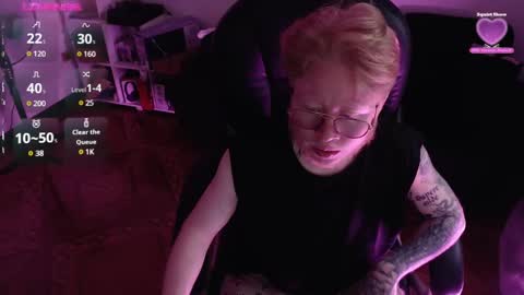 Snapshot of lukethompsson chatting on December 7, 2024, 10:17 pm LUKEFTM online show from December 7, 2024, 10:17 pm