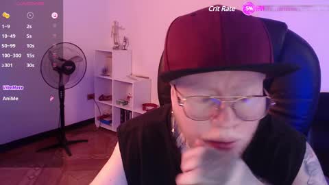 Snapshot of lukethompsson chatting on February 18, 2025, 9:53 pm LUKEFTM online show from February 18, 2025, 9:53 pm