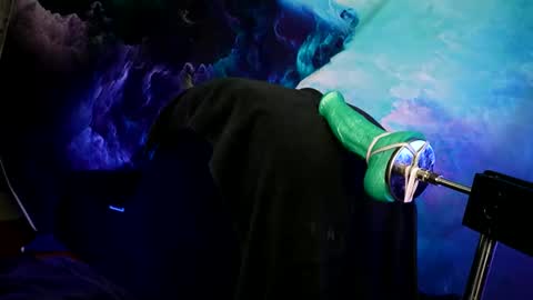 lukewildone online show from October 13, 2025, 3:28 am