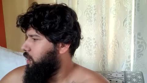 Snapshot of luksmen1 chatting on November 13, 2025, 12:15 pm lucifer online show from November 13, 2025, 12:15 pm