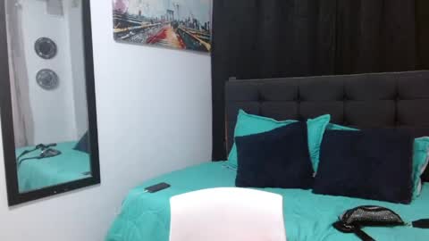 lula_xx online show from May 14, 2026, 7:42 pm