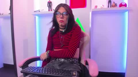 Cookie  online show from November 4, 2025, 12:15 pm