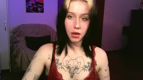 lullypopa online show from April 30, 2026, 2:23 pm