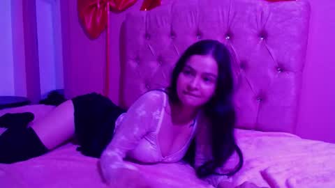 Snapshot of lulu_cm chatting on February 11, 2026, 1:32 am lulu_cm online show from February 11, 2026, 1:32 am