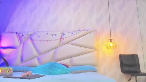 lulu online show from January 18, 2025, 7:15 pm