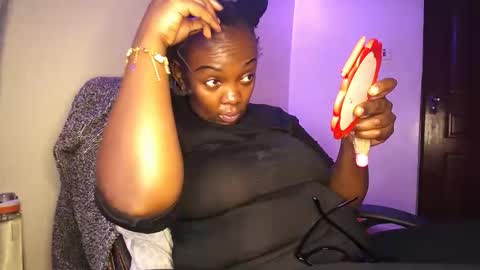 lulu_sparks1 online show from October 17, 2025, 6:05 am