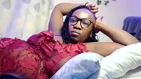 lulu_sparks1 online show from November 16, 2025, 1:22 am