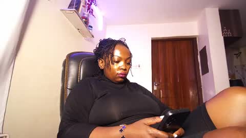 lulu_sparks1 online show from July 22, 2026, 6:16 am