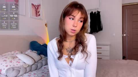 lulu berry online show from May 22, 2026, 2:19 am
