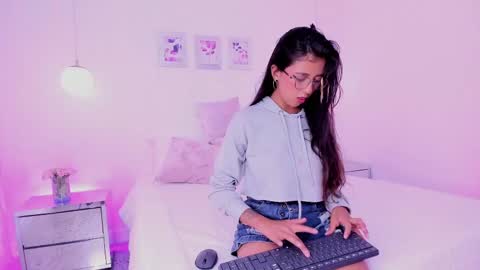 luluu online show from April 18, 2026, 11:36 am